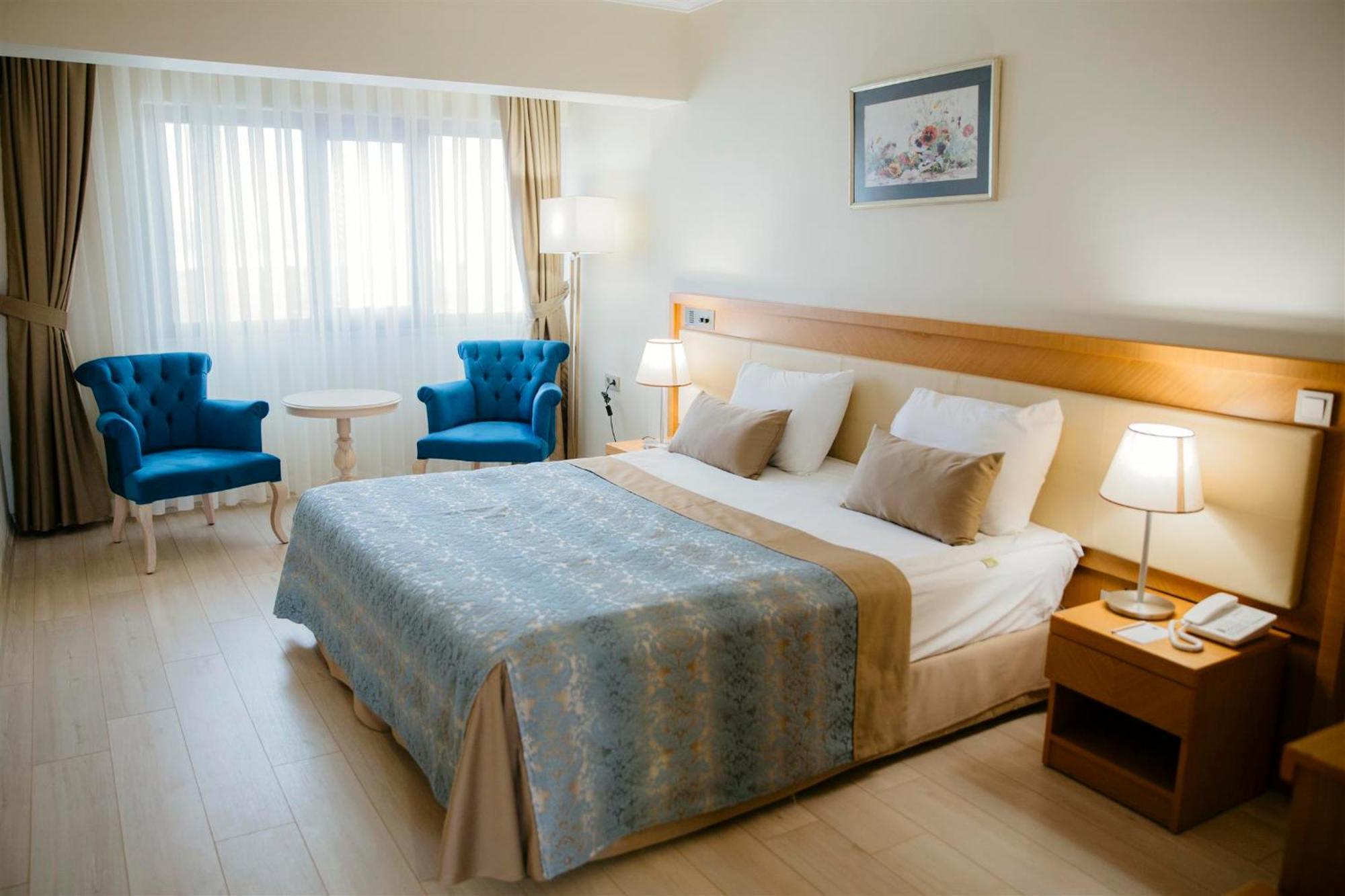 Patalya Lakeside Resort Hotel Golbası 外观 照片